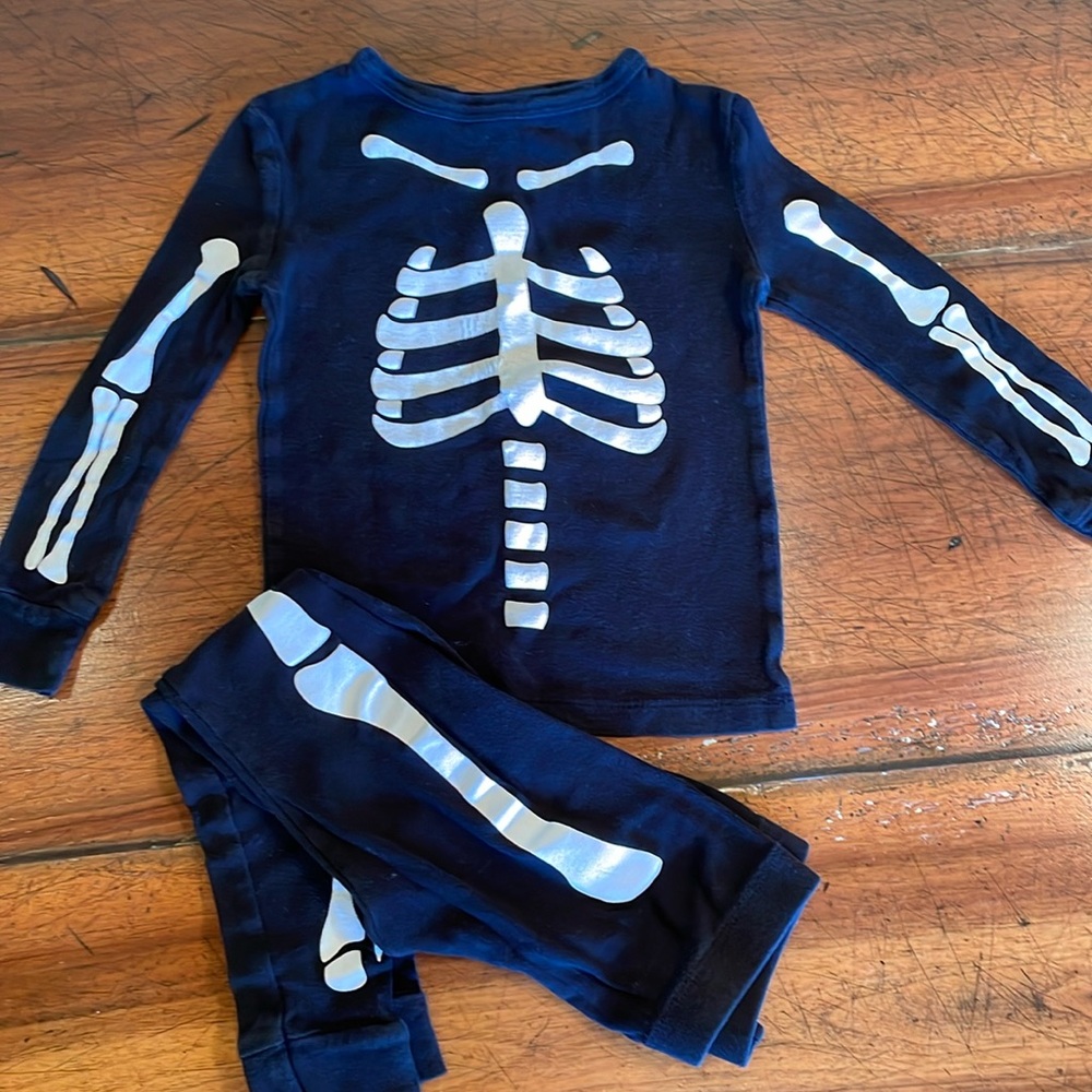 Glow in the Dark Halloween Pajamas or Costume | Size 4